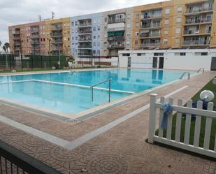 Swimming pool of Apartment for sale in  Valencia Capital