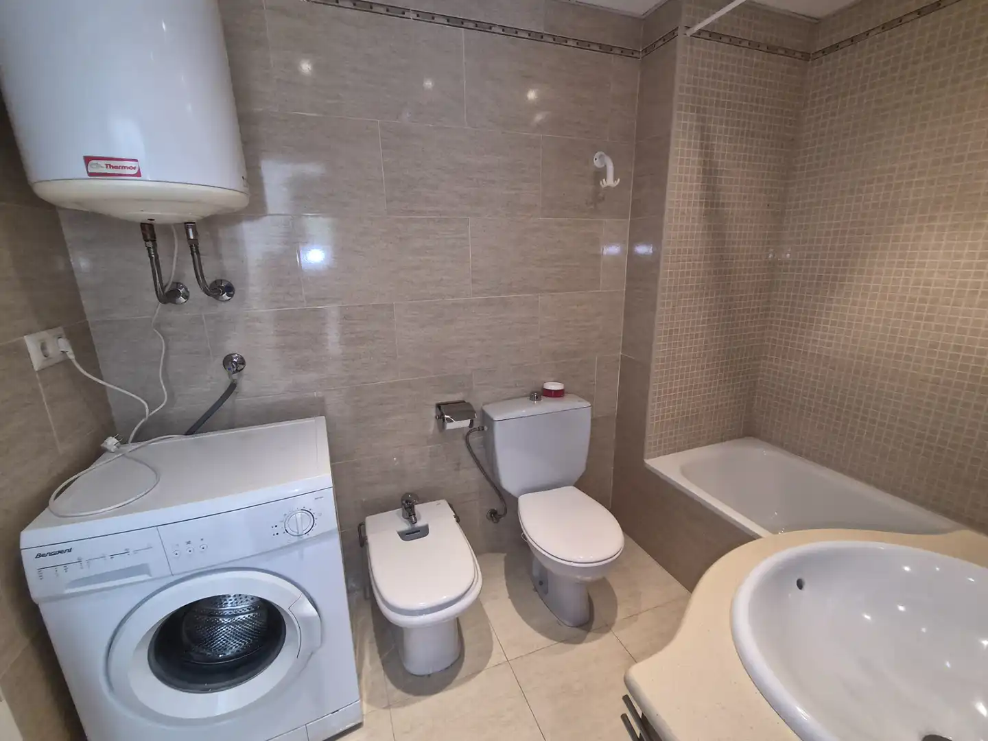 Bathroom of Apartments for sale in Roda de Berà  with Air Conditioner, Heating and Terrace