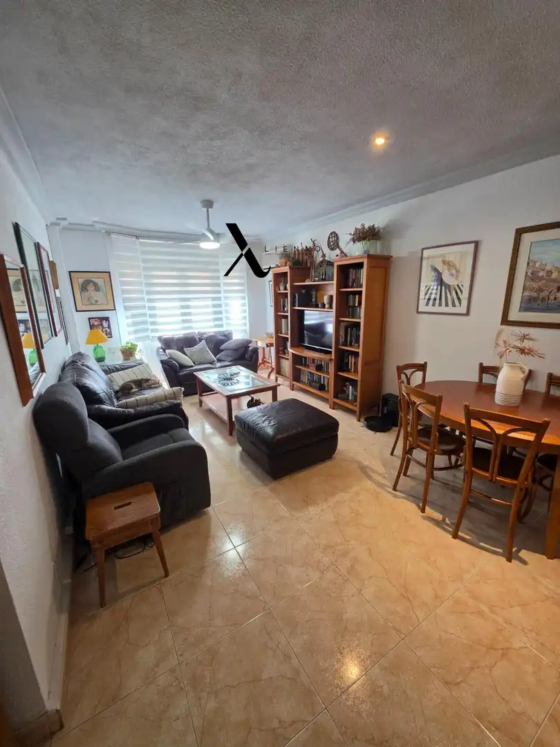 Wohnzimmer von Wohnung zum Verkauf in Murcia mit Klimaanlage, Heizung und Möbliert