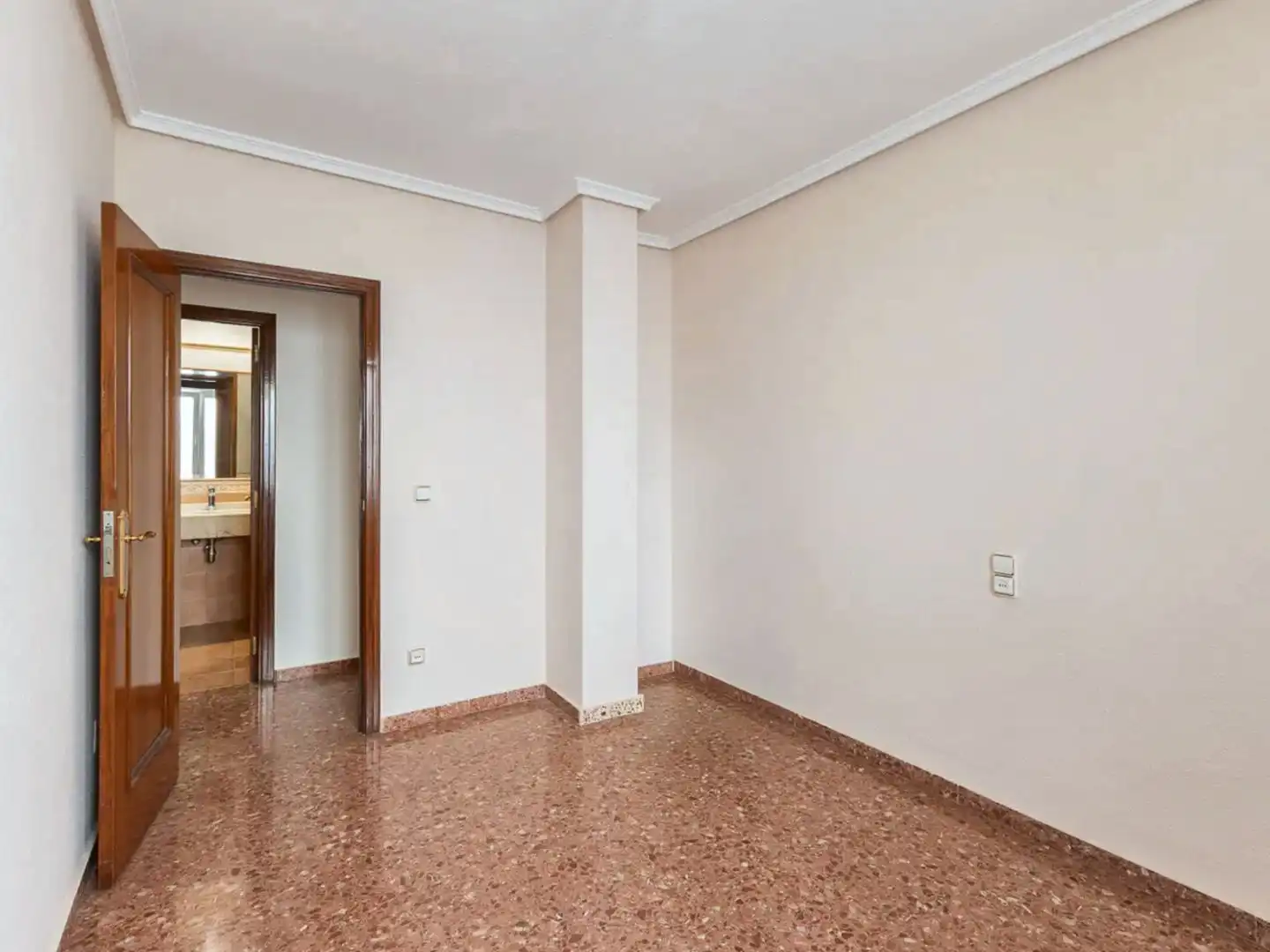 Dachboden zum Verkauf in Alaquàs mit Klimaanlage und Terrasse