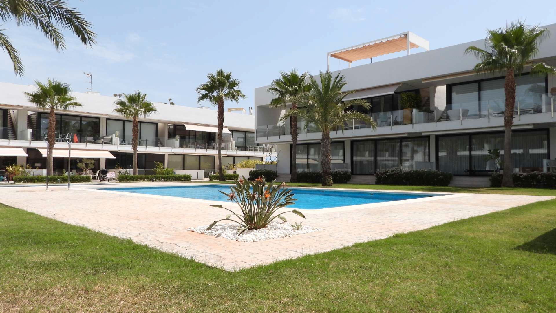 Vista exterior de Apartamento en venta en Cartagena con Aire acondicionado, Calefacción y Terraza