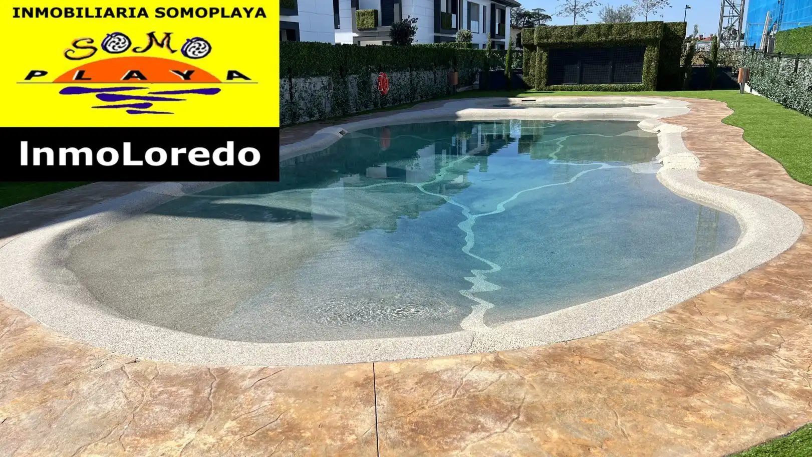 Schwimmbecken von Wohnung zum Verkauf in Ribamontán al Mar mit Heizung, Privatgarten und Abstellraum