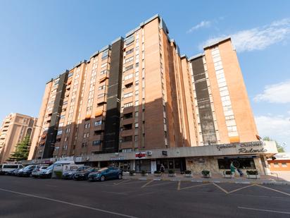Vista exterior de Pis en venda en Valladolid Capital amb Terrassa i Balcó