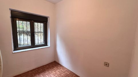 Foto 5 de Piso de alquiler en Zona Rural, Mieres (Asturias)