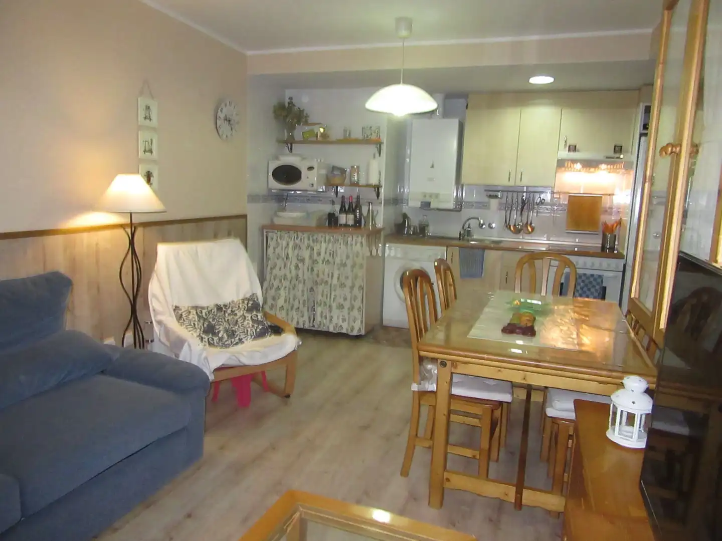 Menjador de Apartament en venda en Sabiñánigo amb Calefacció, Terrassa i Traster