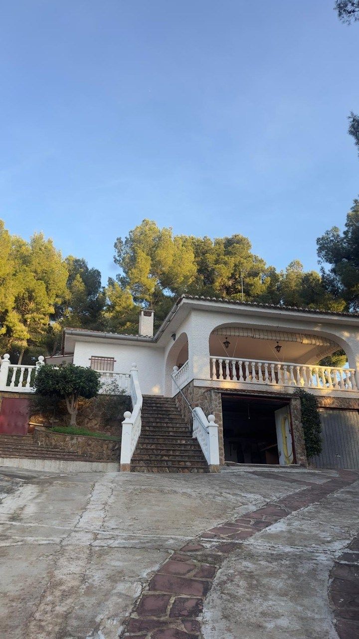 Vista exterior de Finca rústica de lloguer en Náquera amb Aire condicionat, Terrassa i Moblat