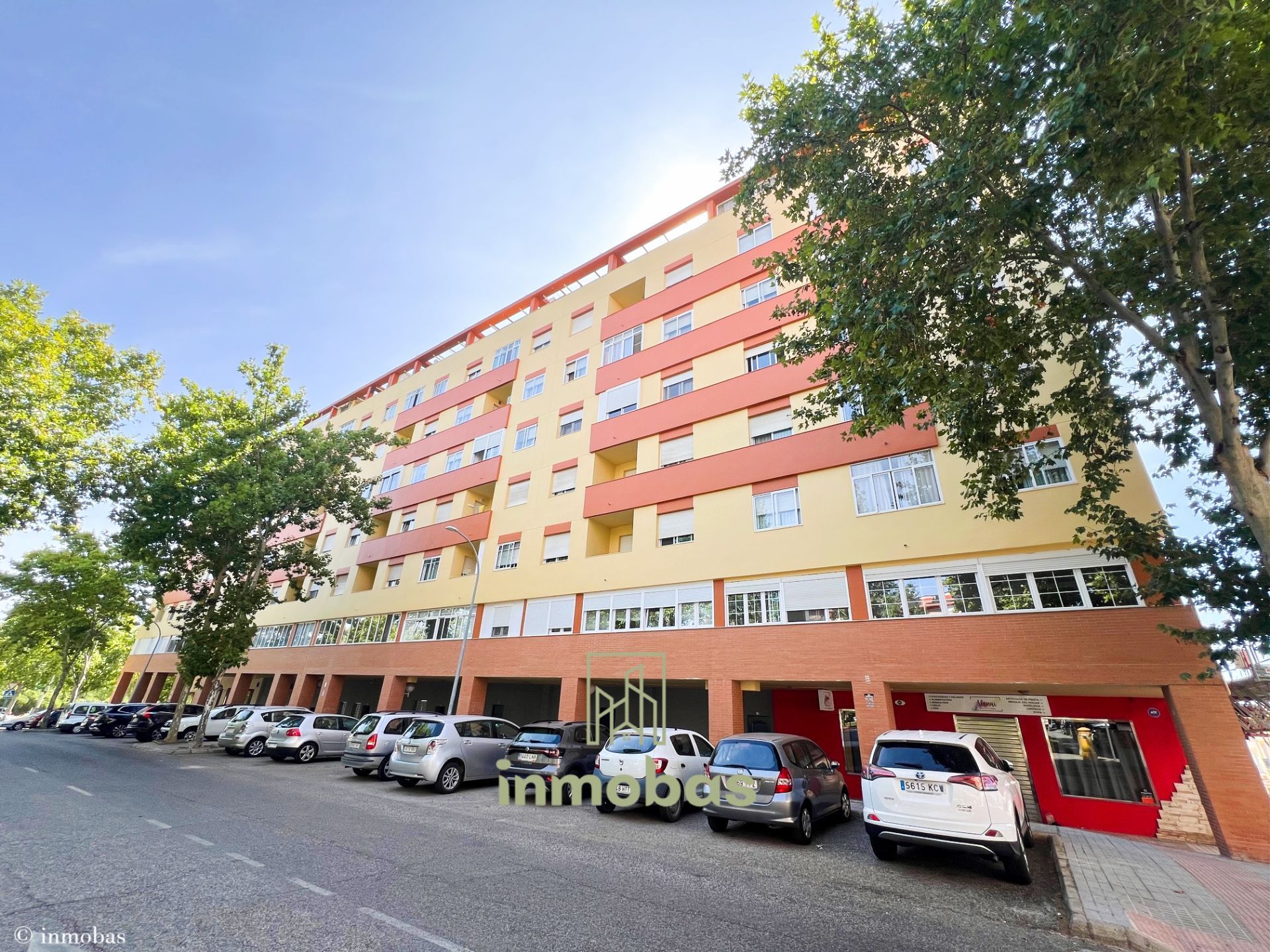 Exterior view of Attic for sale in Badajoz Capital  with Air Conditioner and Terrace