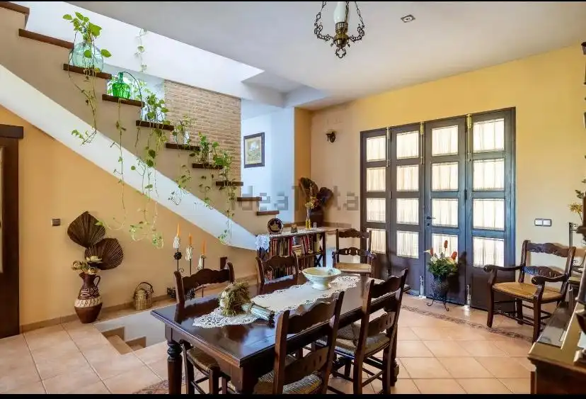 Comedor de Casa o chalet en venta en Olivares con Aire acondicionado, Calefacción y Jardín privado