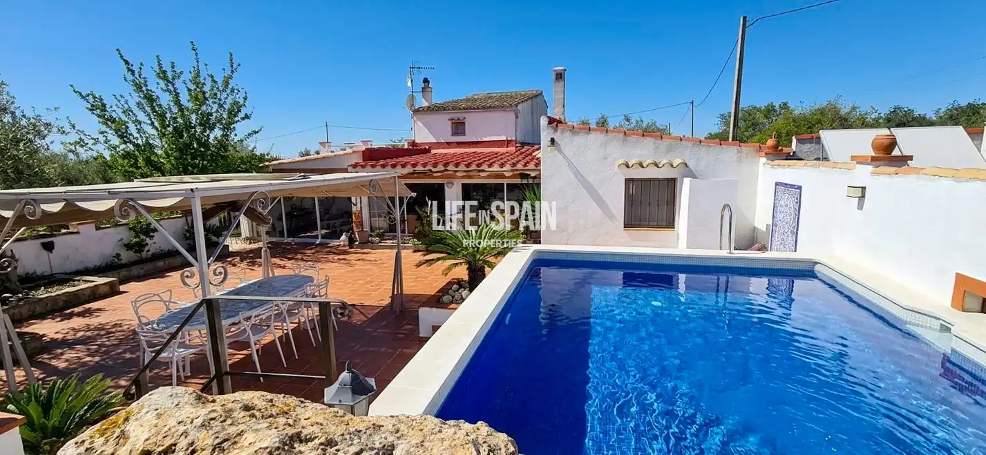 Country house with pool for sale in Camarles, imagen 67