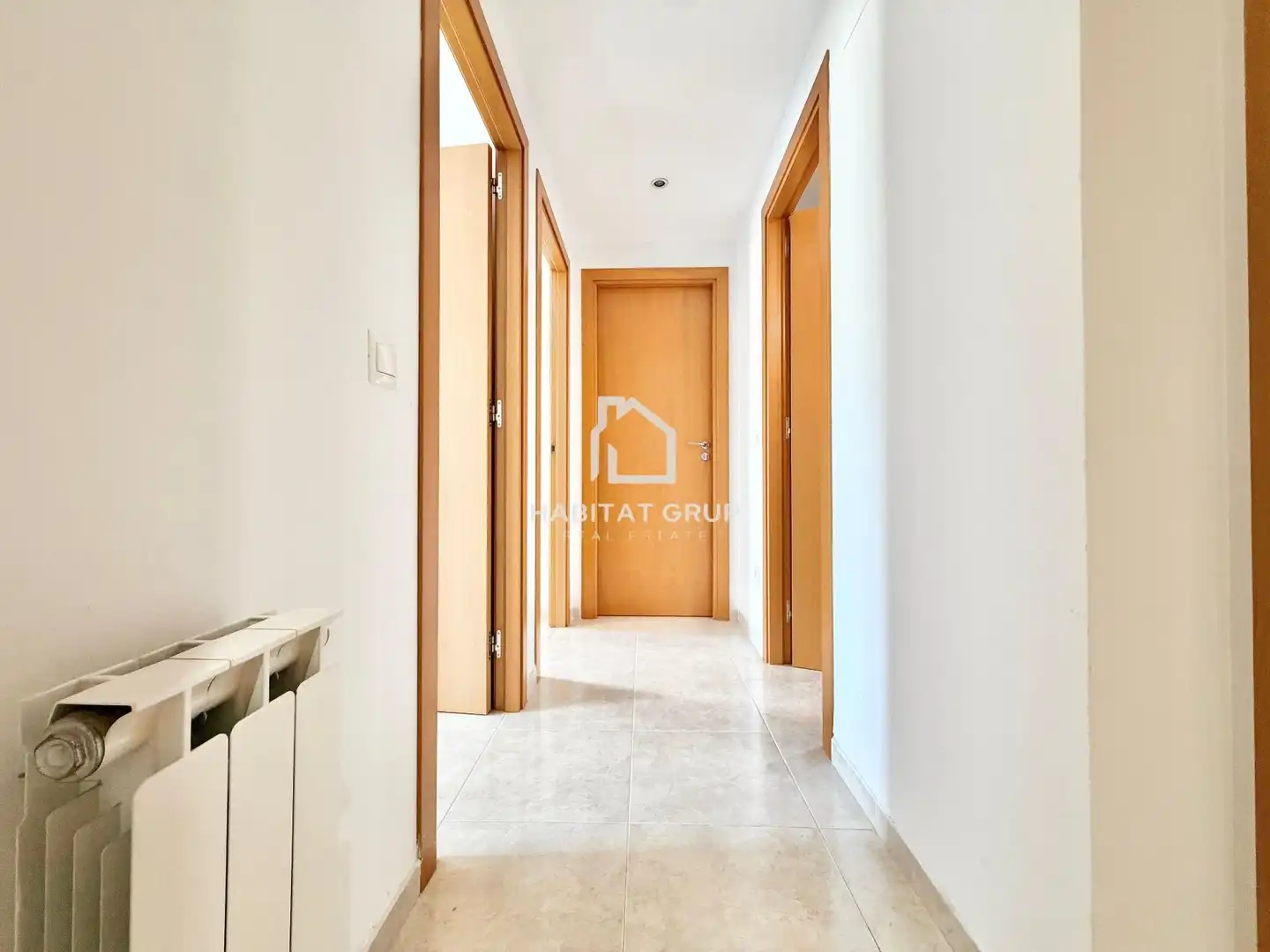 Piso en venta en Girona con Terraza