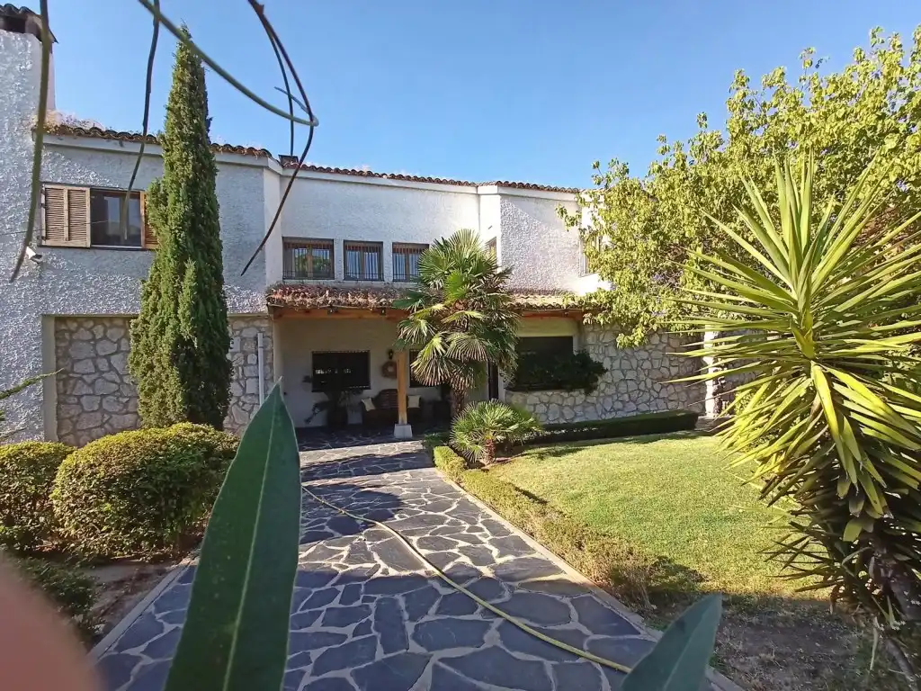 Vista exterior de Casa o xalet en venda en Torrelodones