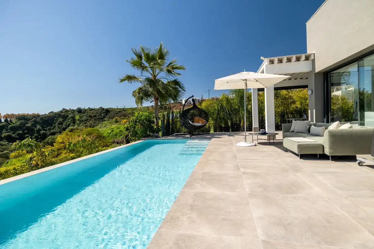 Terrace of Houses for sale in Mijas  with Air Conditioner, Private garden and Terrace