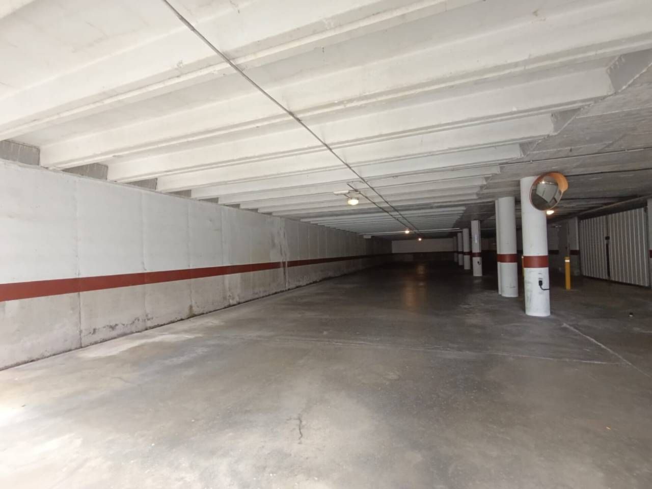 Parking of Garage for sale in Laredo