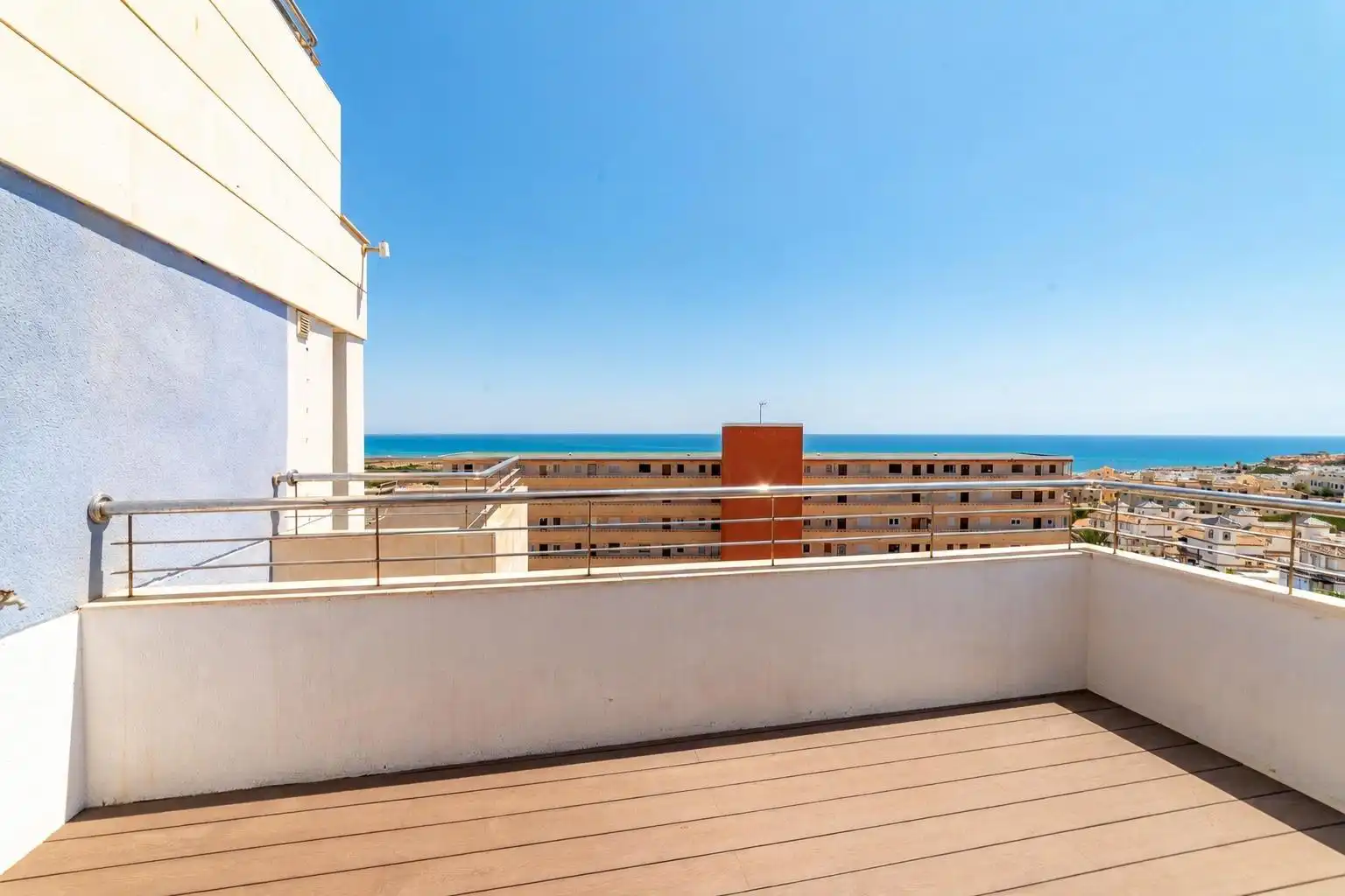 Terraza de Ático en venta en Torrevieja con Aire acondicionado, Terraza y Trastero