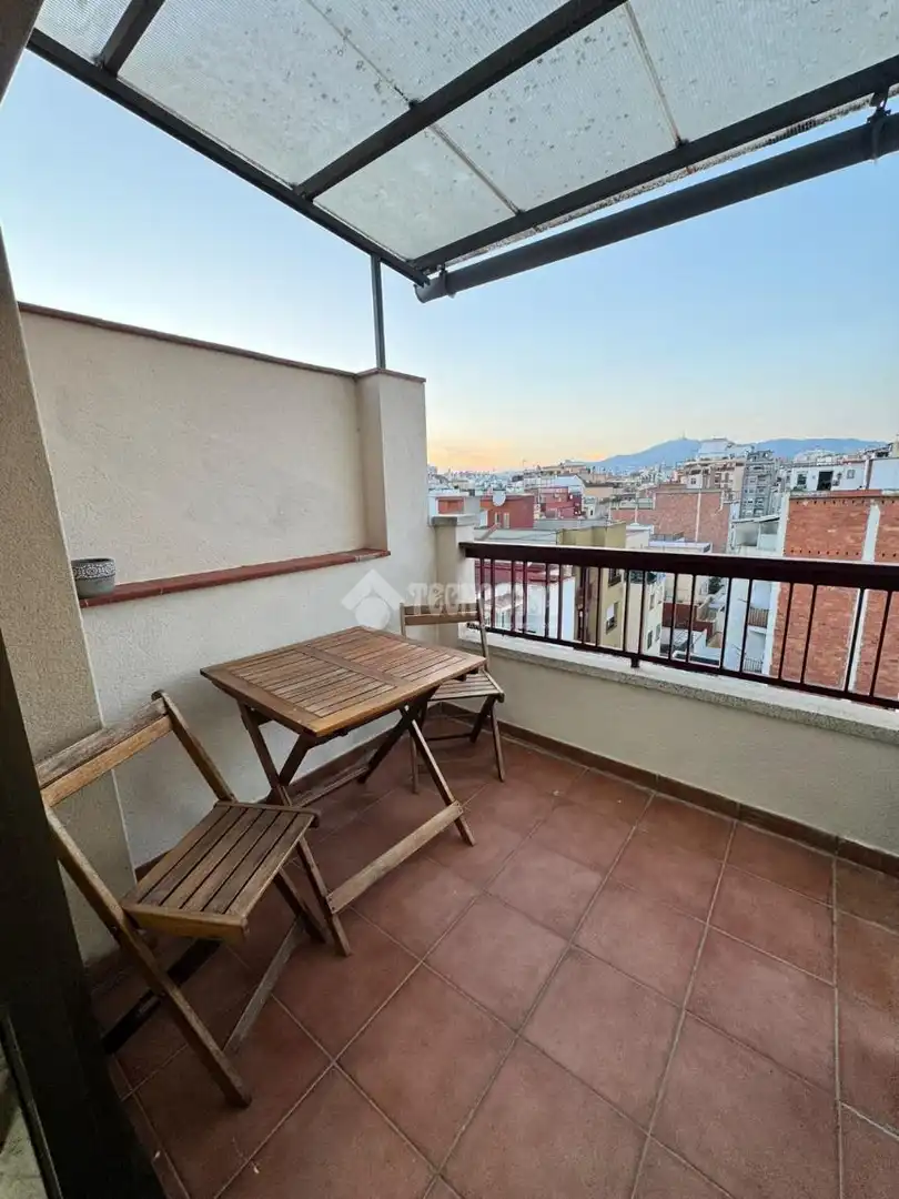 Terraza de Piso en venta en L'Hospitalet de Llobregat con Terraza