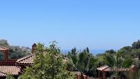 Vista exterior de Apartament en venda en Marbella amb Aire condicionat, Terrassa i Traster