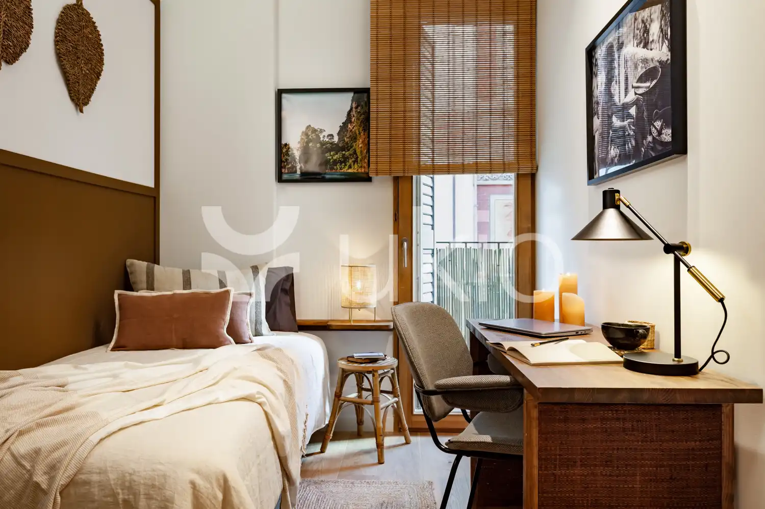 Dormitori de Apartament de lloguer en Barcelona amb Aire condicionat, Calefacció i Moblat