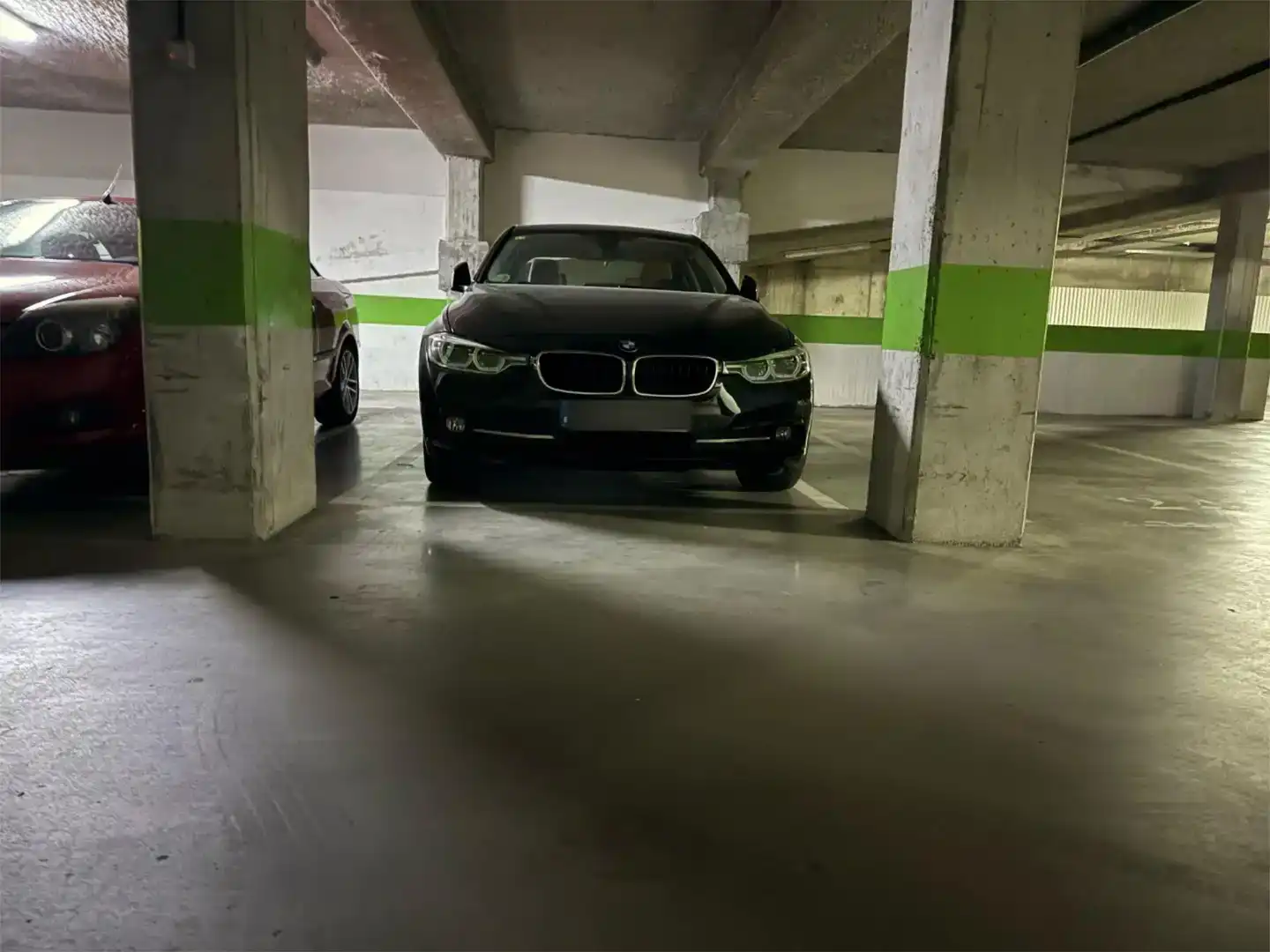 Parking of Garage for sale in Hospital