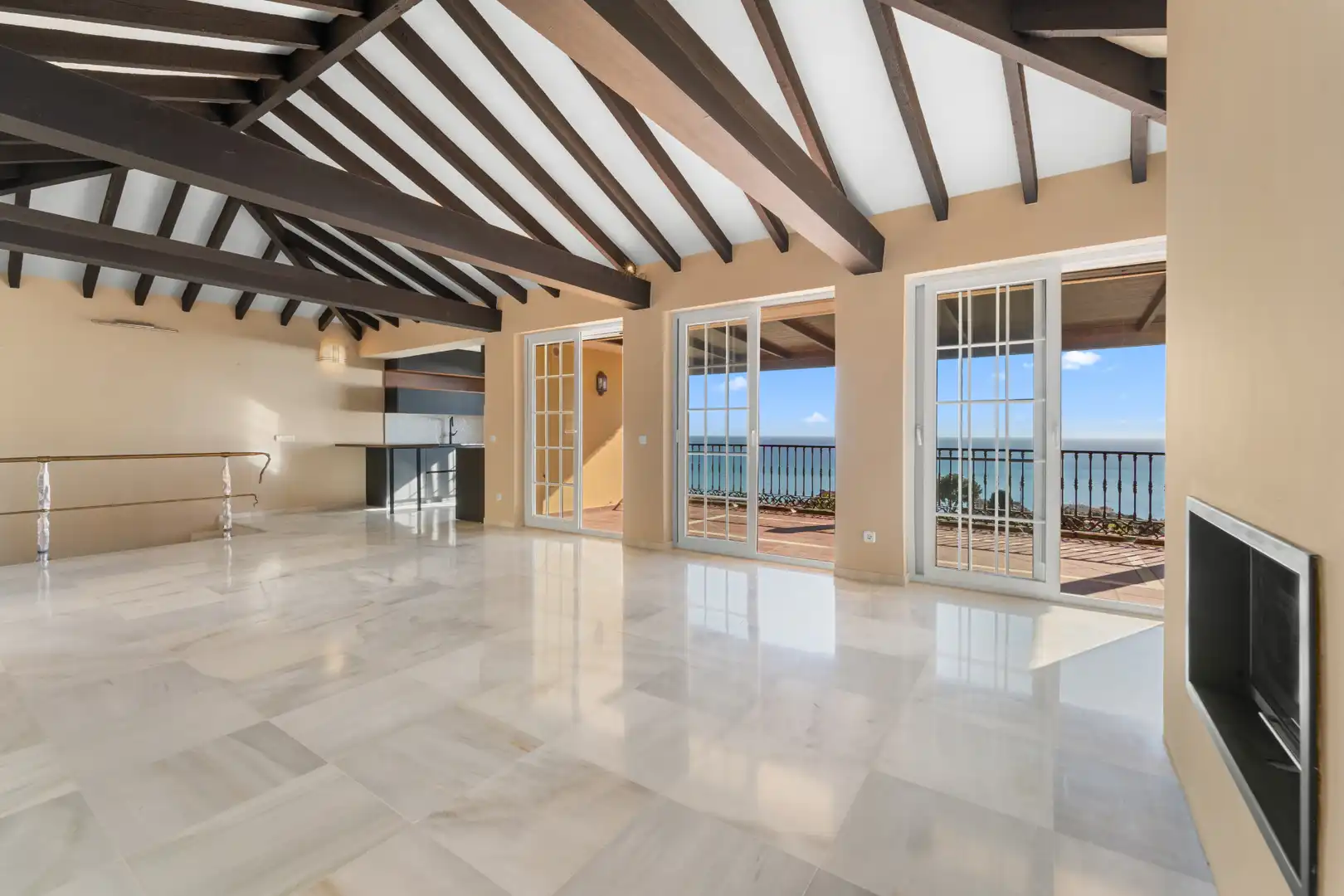 Houses for sale in Benalmádena  with Air Conditioner, Heating and Private garden