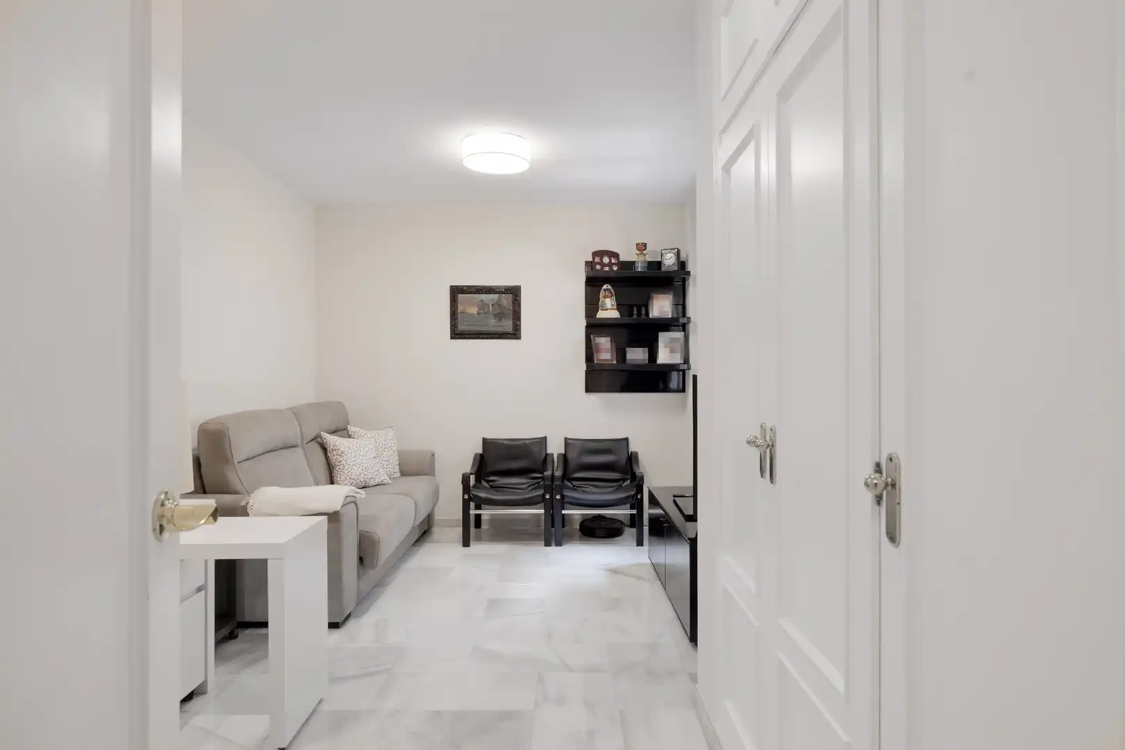 Wohnzimmer von Wohnung zum Verkauf in Málaga mit Klimaanlage, Privatgarten und Abstellraum