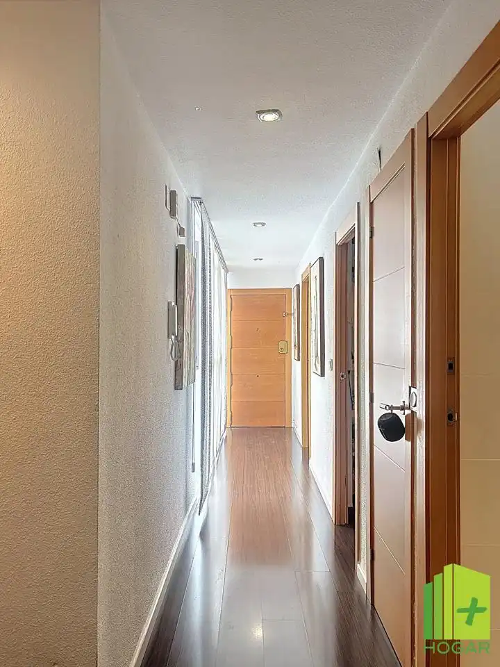 Ático de alquiler en Jaén con Aire acondicionado, Terraza y Amueblado