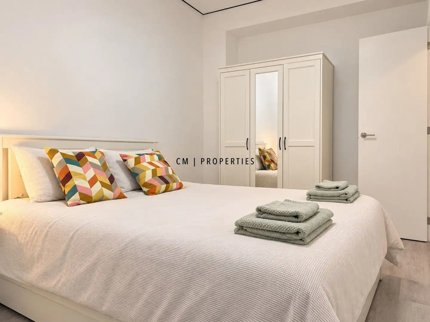 Schlafzimmer von Wohnung zur Miete in Benicalap