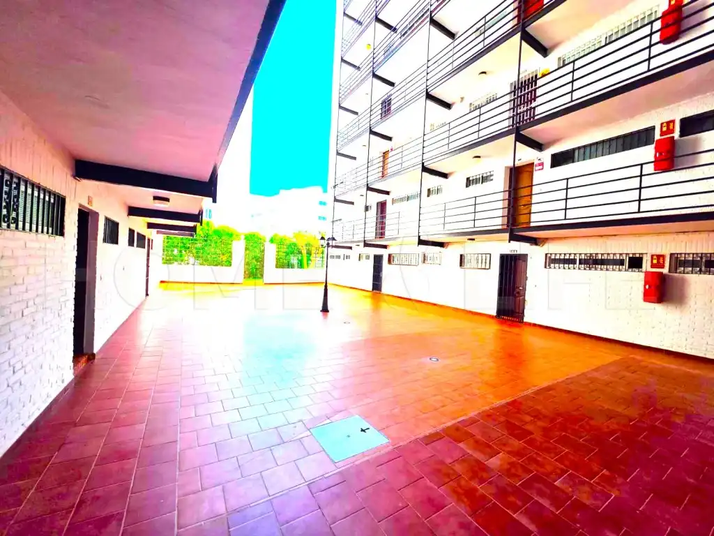 Vista exterior de Apartamento en venta en Benalmádena con Jardín privado, Terraza y Piscina
