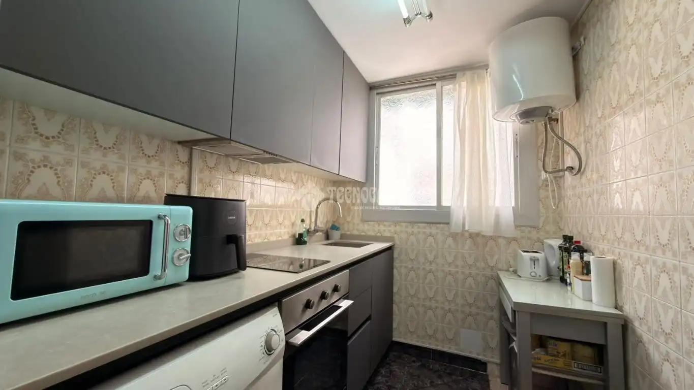 Kitchen of Flat for sale in Can Vidalet