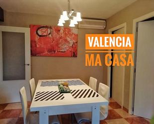 Dining room of Flat to rent in  Valencia Capital  with Air Conditioner, Heating and Furnished