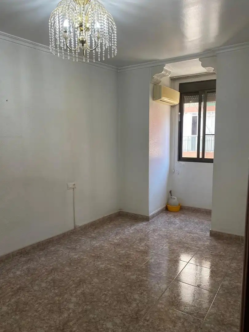 Habitación de Piso en venta en Valencia