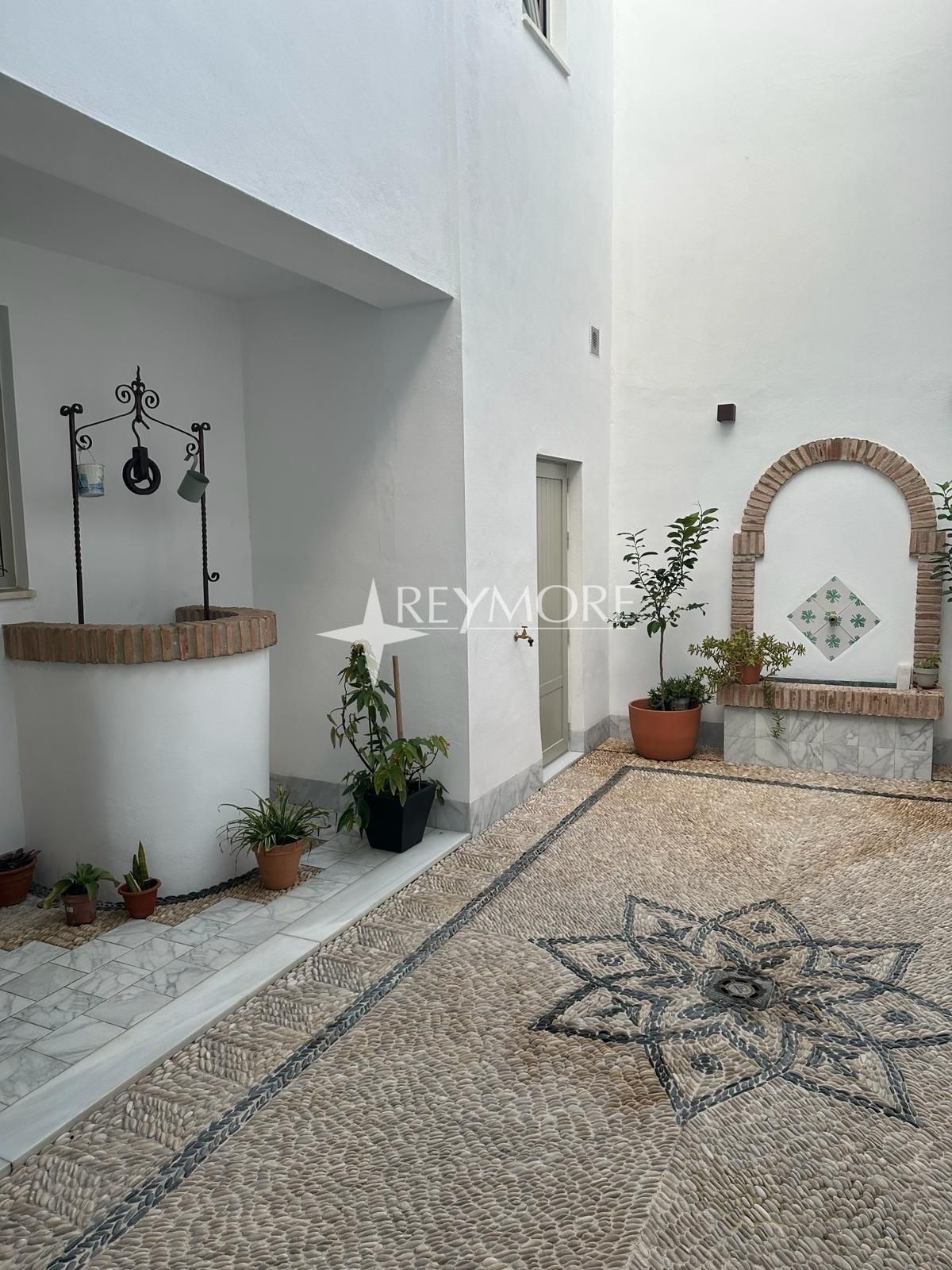 Casa o xalet en venda a Casco Histórico  - Ribera - San Basilio