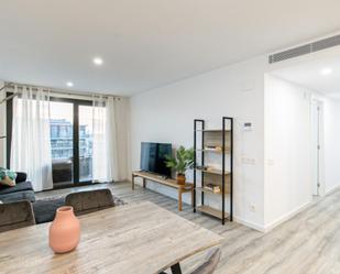 Sala d'estar de Apartament de lloguer en Badalona amb Aire condicionat