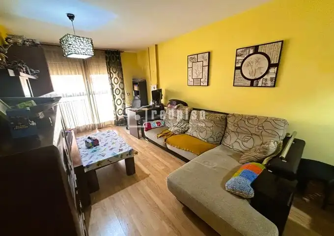 Flat for sale in Los Valles - Sanz Vázquez - El Fuerte