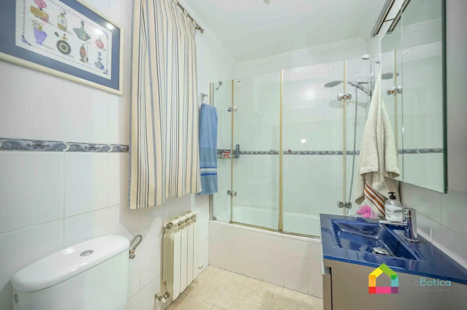 Bathroom of Flat for sale in Toledo  with Heating