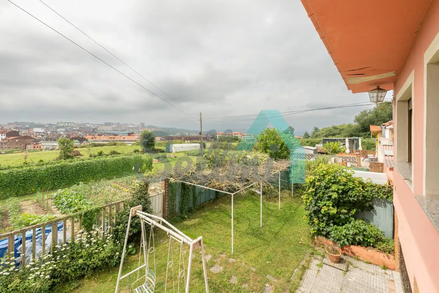 House with garden for sale in Zona Loma del Canto, imagen 33