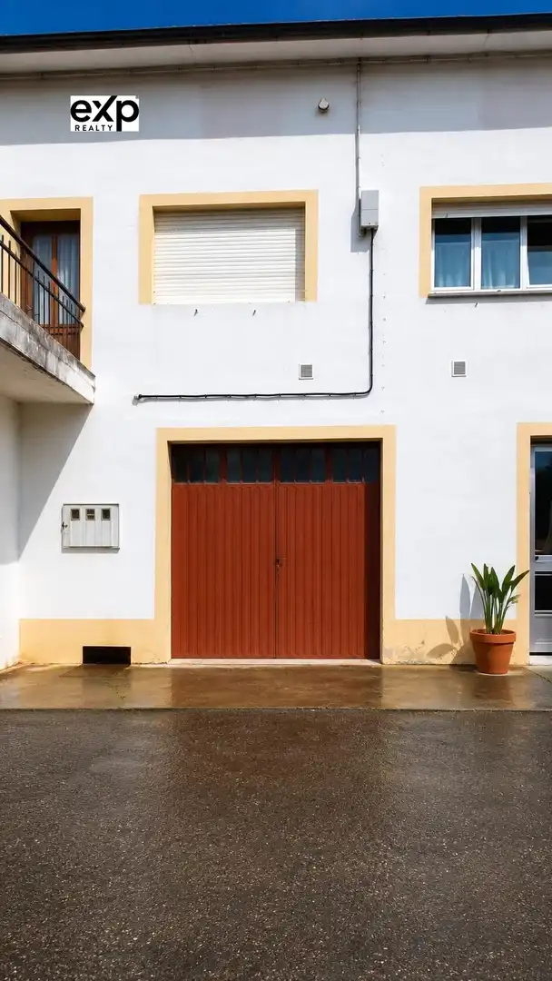 Vista exterior de Piso en venta en Cervo con Calefacción, Jardín privado y Terraza