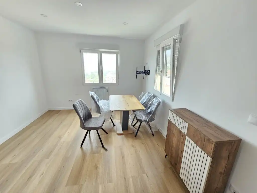 Flat for sale in Barrio Llamosa, imagen 7