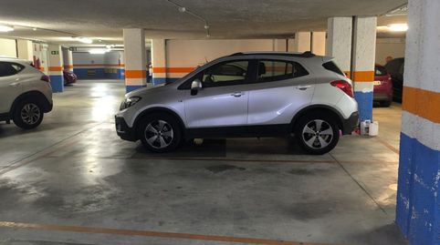 Foto 4 de Garaje en venta en Nou Benicalap, Valencia Capital