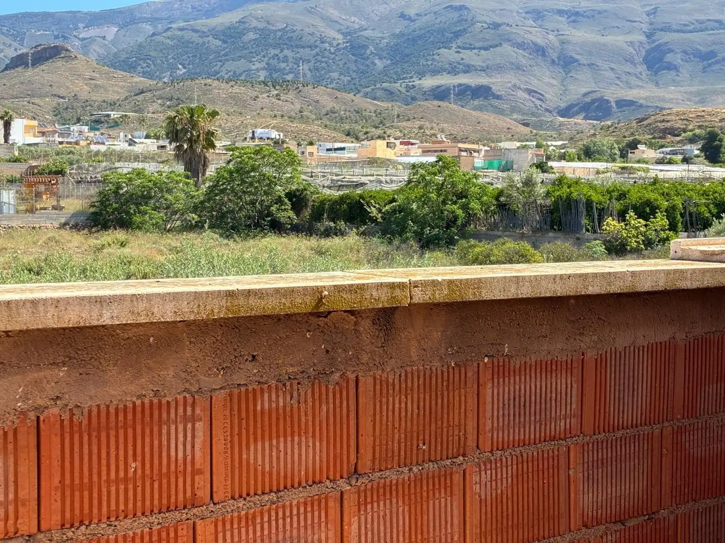 Vista exterior de Dúplex en venda en Berja amb Jardí privat, Terrassa i Traster