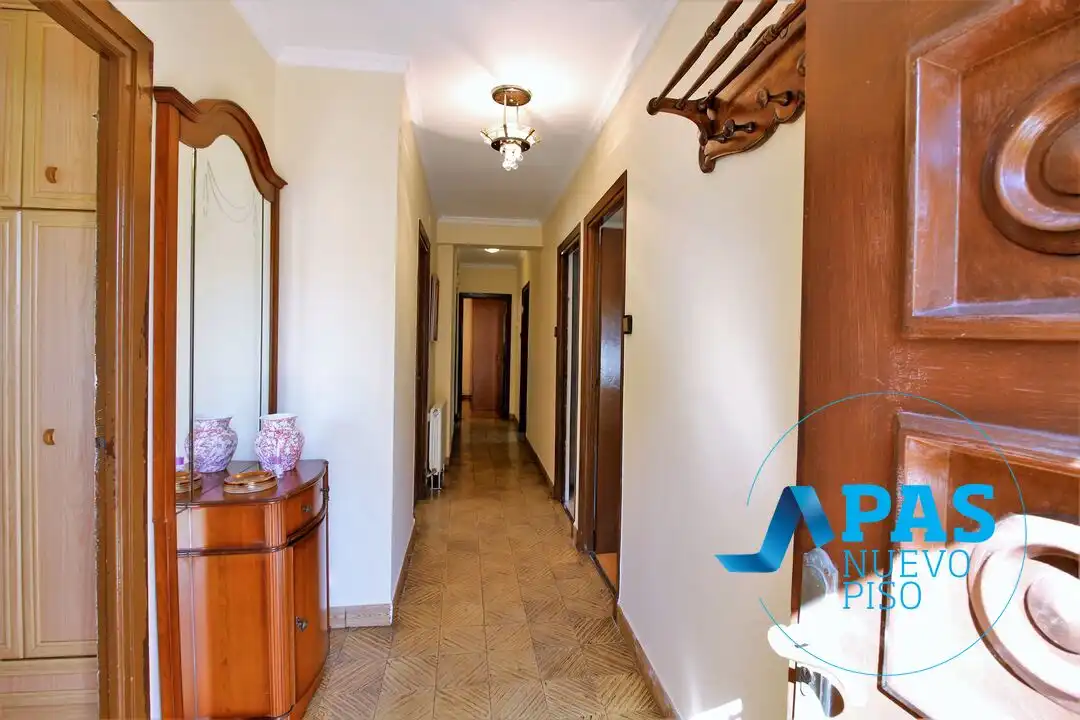 Piso en venta en Santander con Calefacción