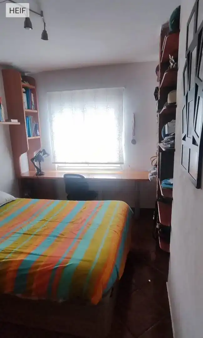 Schlafzimmer von Wohnung zum Verkauf in Gijón 