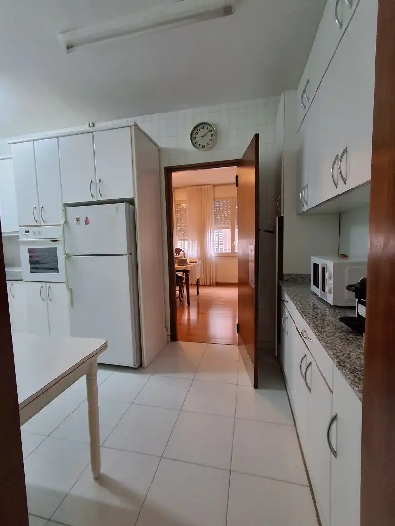 Küche von Wohnung zum Verkauf in Barcelona mit Klimaanlage, Heizung und Parkett