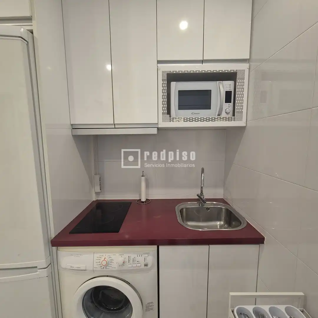 Kitchen of Study for rent in Sevilla  with Air Conditioner and Furnished