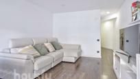 Living room of Flat for sale in Cornellà de Llobregat  with Air Conditioner, Heating and Balcony