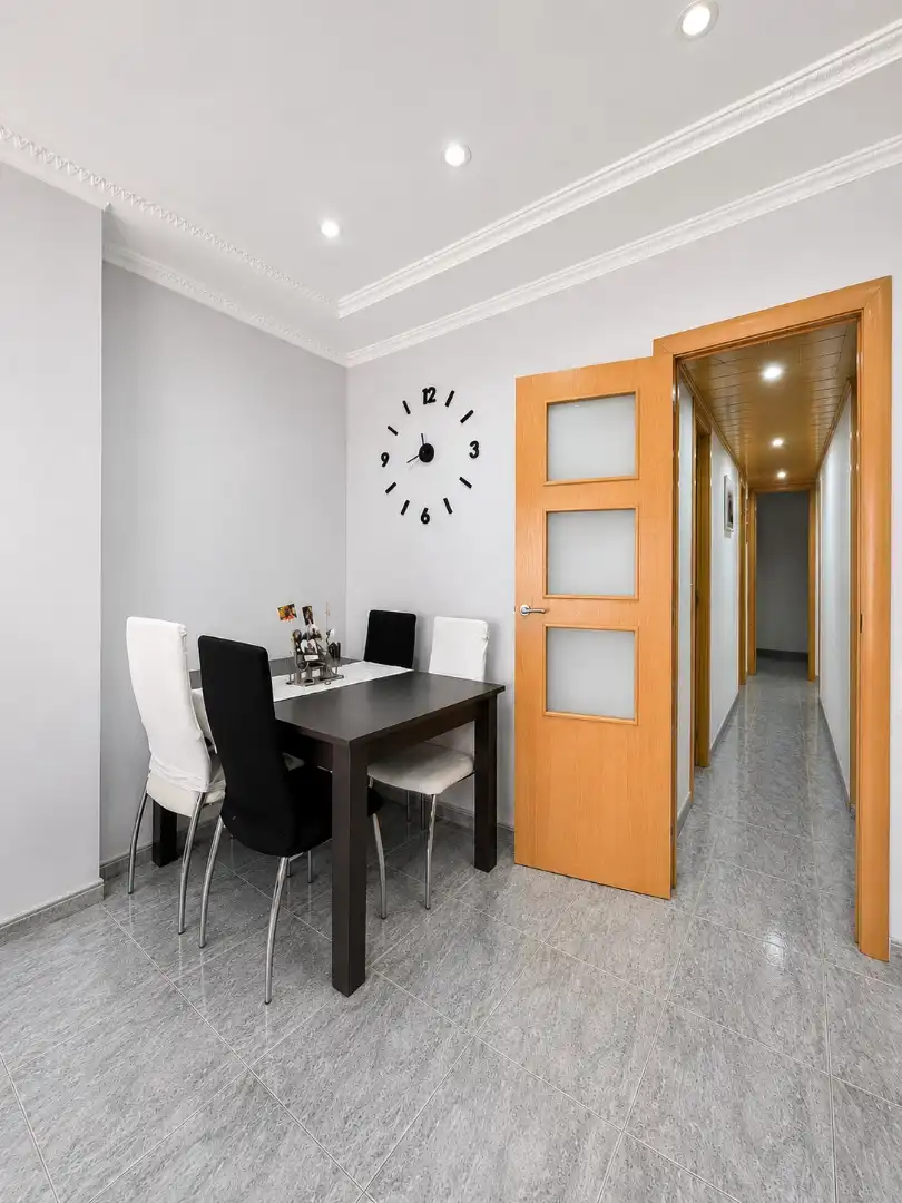 Comedor de Piso en venta en El Prat de Llobregat con Aire acondicionado, Calefacción y Balcón