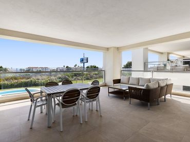Appartement compact avec piscine à vendre à Plaza de A.Galiano 3