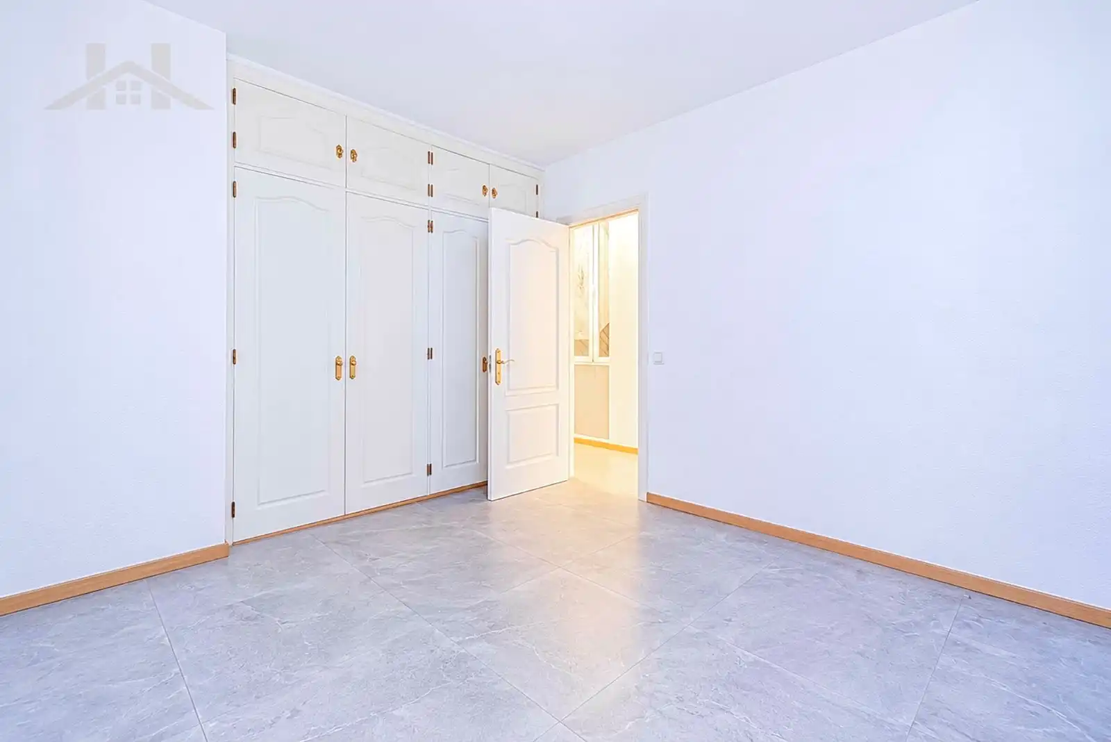 Doppelhaushälfte mit Garten zum Verkauf in Fontenebro - Altavista, imagen 15