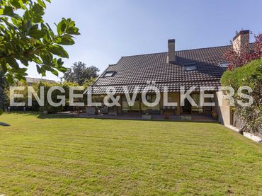 Maison mitoyenne avec balcon à vendre à Valdepastores - Las Encinas