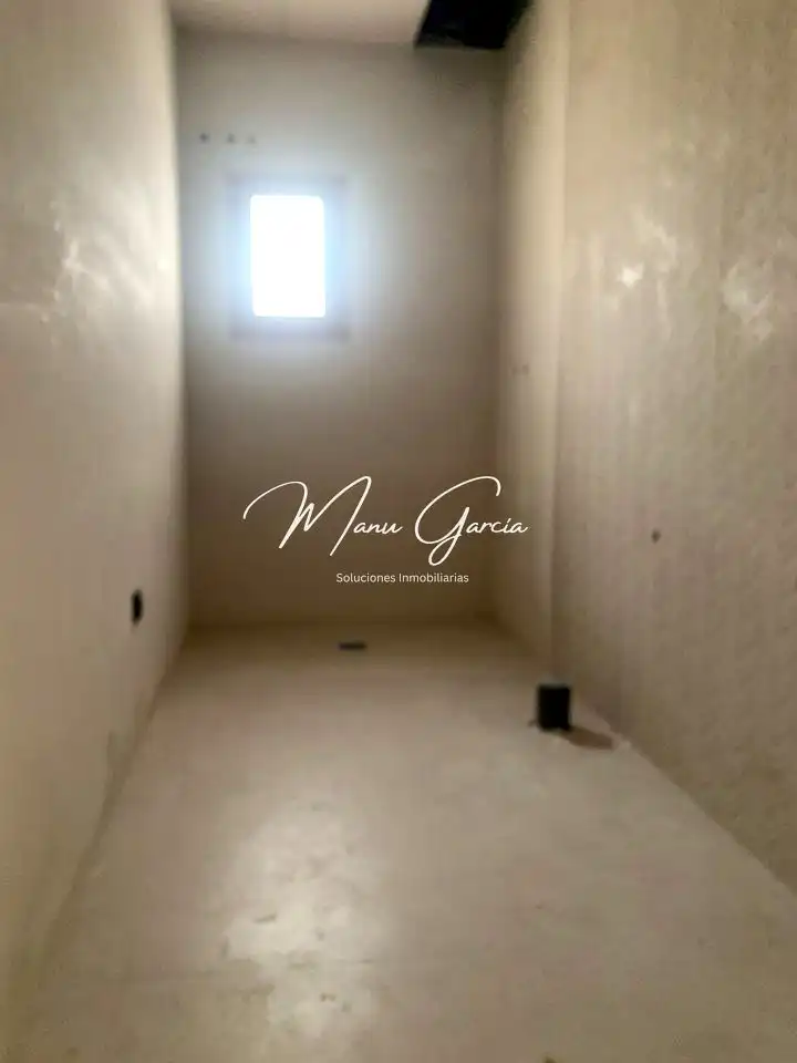 Jardín de Casa adosada en venta en Lucena con Aire acondicionado, Calefacción y Jardín privado