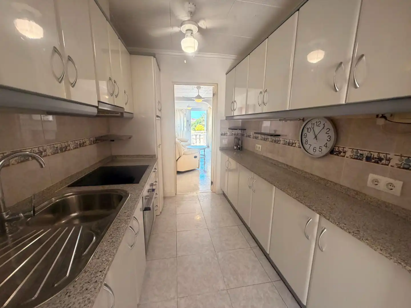 Cocina de Casa o chalet en venta en San Fulgencio con Aire acondicionado, Calefacción y Jardín privado